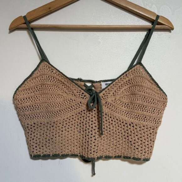 Love Knits Crochet Crop Top Beige with Green Trim – Size M - Picture 2 of 8
